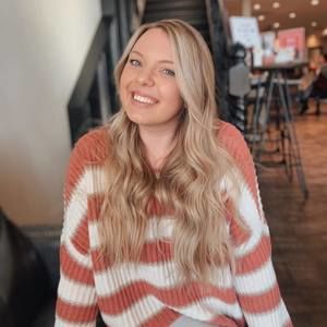 Meet your Posher, Madi